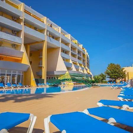 B11 - Beach Way Λάγος